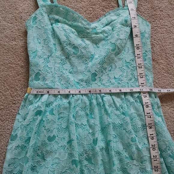 Hollister Tiffany blue lace dress - Picture 7 of 11
